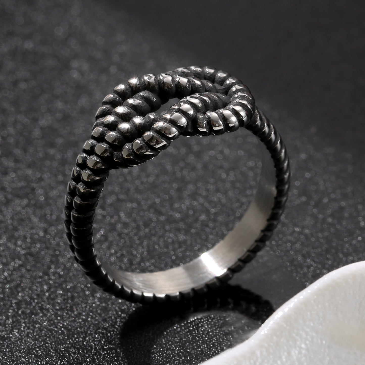 LNCHRAN Antique Silvery Stainless Steel Knot Ring Unisex Vintage Twisted Statement Jewelry