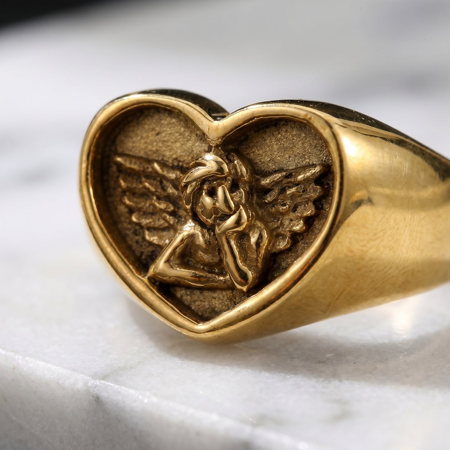 LNCHRAN Golden Plated Angel Heart Signet Ring Unisex Vintage Statement Jewelry