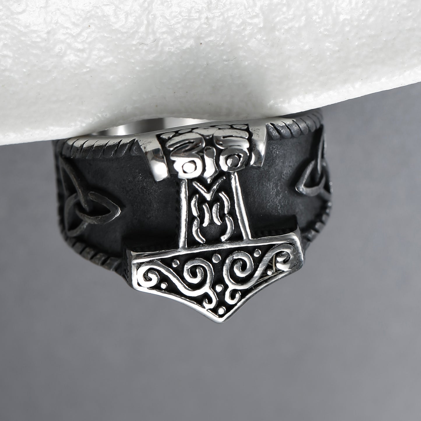 LNCHRAN Viking Thor's Hammer Ring Stainless Steel Norse Mythology Unisex Jewelry