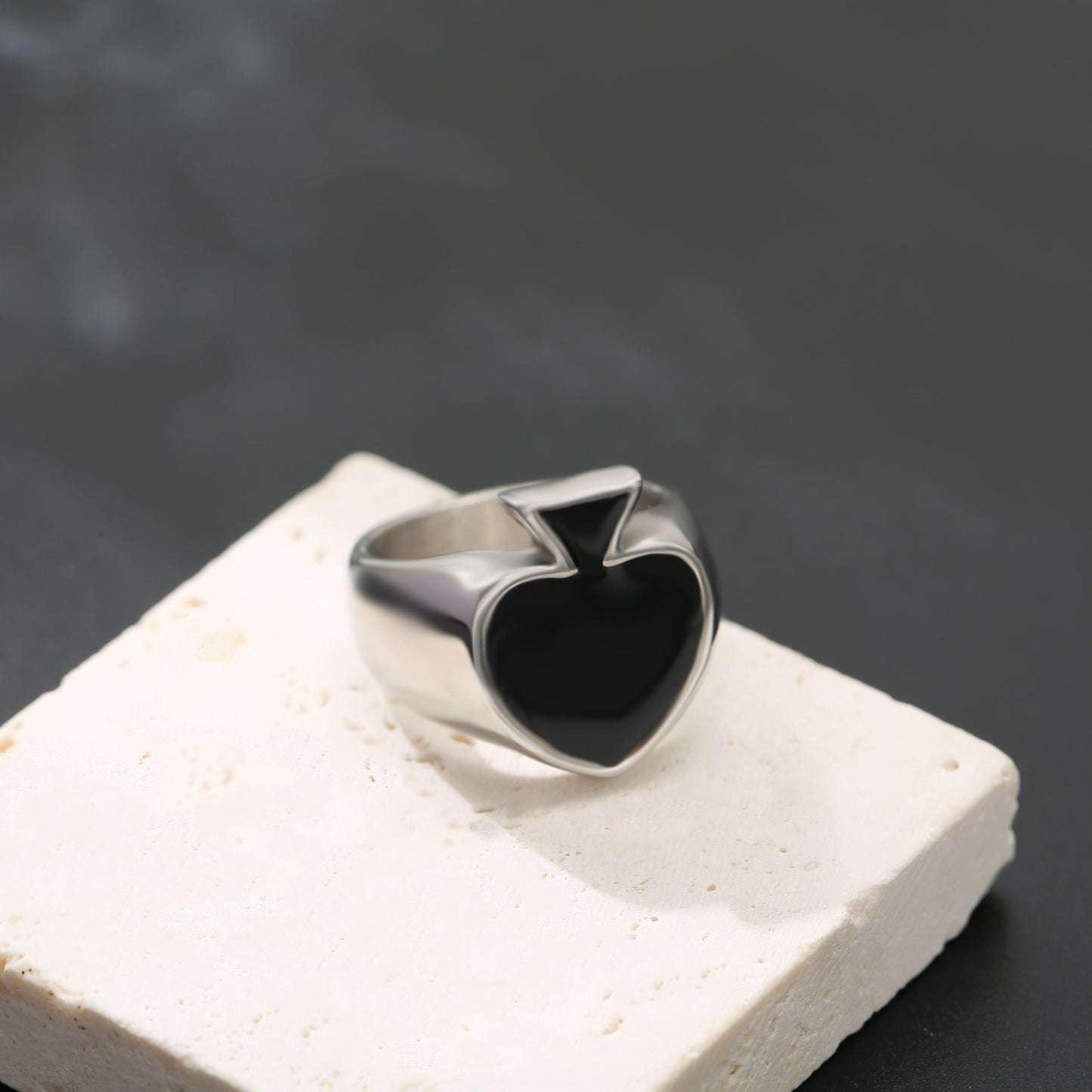 LNCHRAN Stainless Steel Black Spade Signet Ring Unisex Poker Card Statement Jewelry