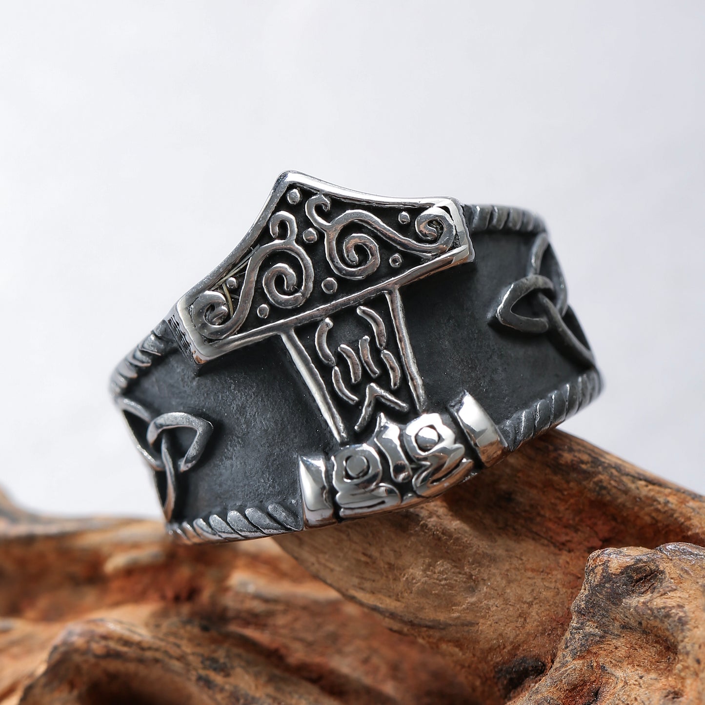 LNCHRAN Viking Thor's Hammer Ring Stainless Steel Norse Mythology Unisex Jewelry